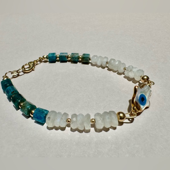 Mother of Pearl hand of Fatima 🪬 Hamsa Evil Eye 🧿 Bracelet - Picture 9 of 9